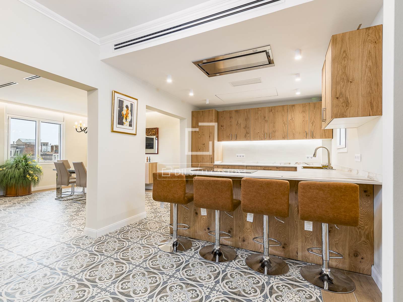 Dzīvoklis Barcelona, Spānijā 4 istabas, 162 m2 Nr. 150785