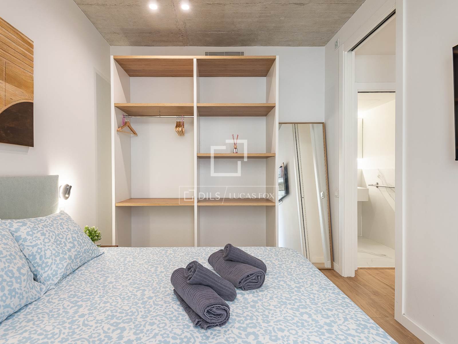 Apartamento en Barcelona, España 2 dormitorios, 65 m2 No. 150788