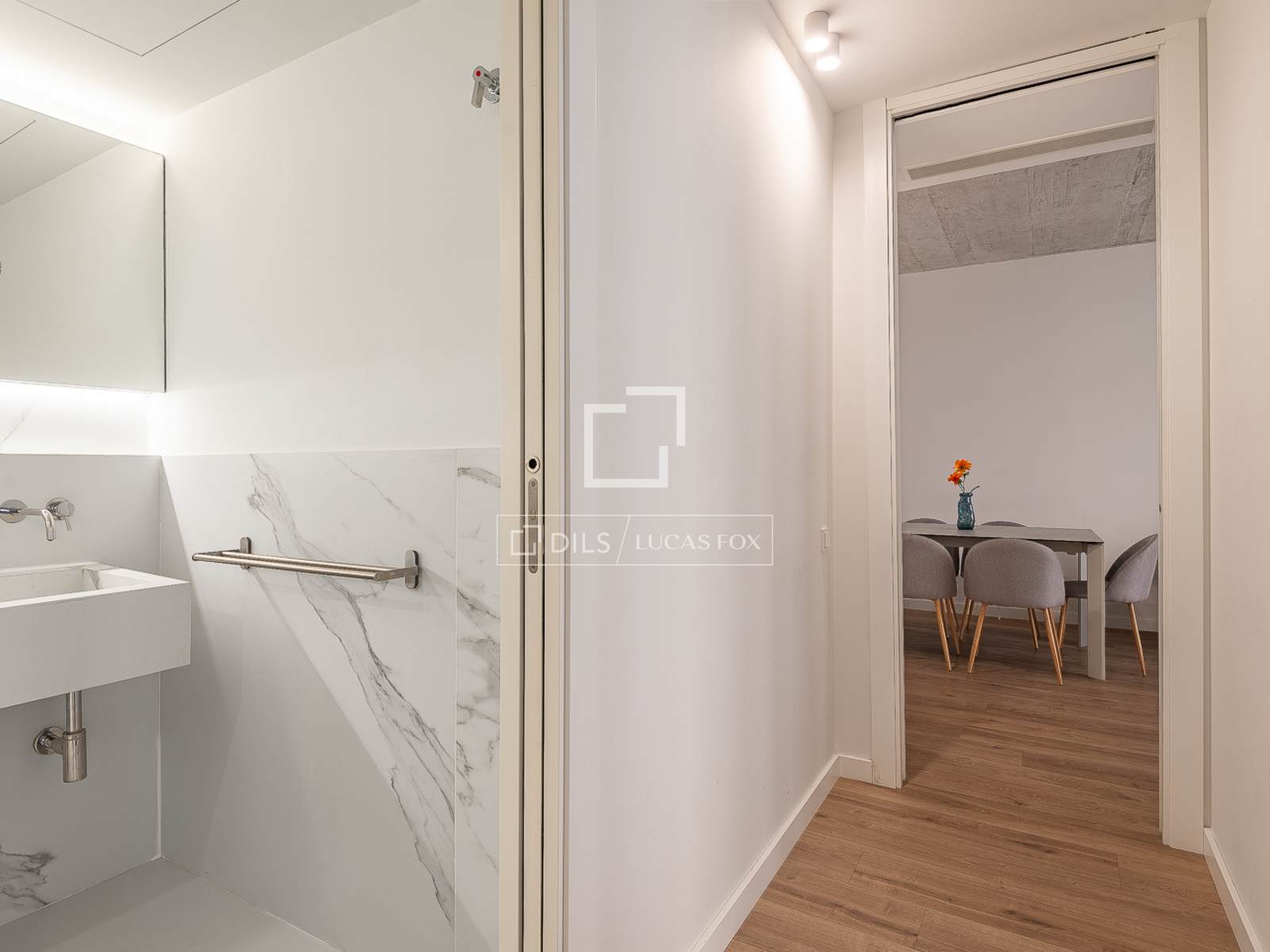 Apartamento en Barcelona, España 2 dormitorios, 65 m2 No. 150788