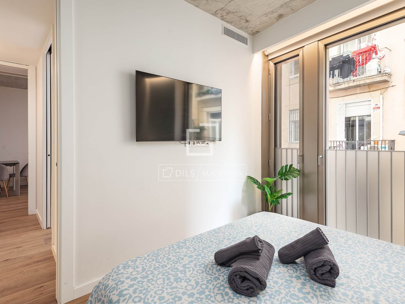 Apartamento en Barcelona, España 2 dormitorios, 65 m2 No. 150788