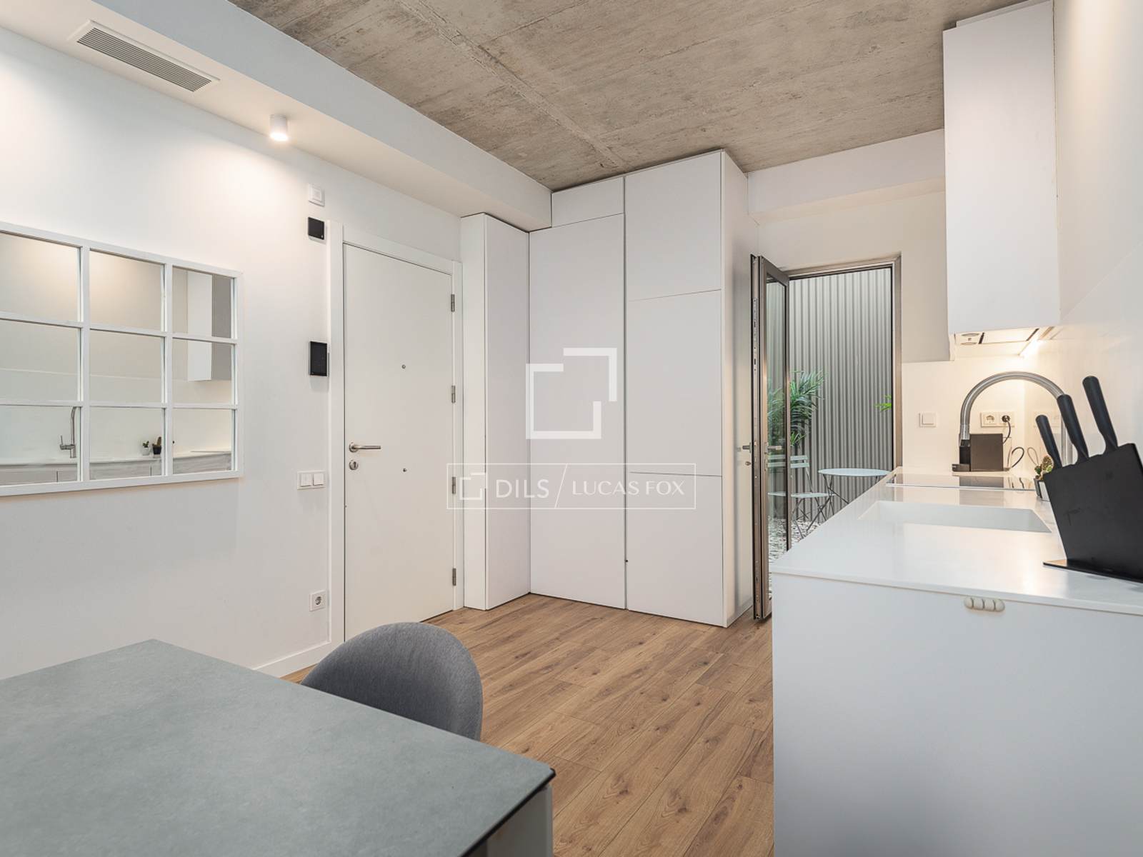 Apartamento en Barcelona, España 2 dormitorios, 65 m2 No. 150788