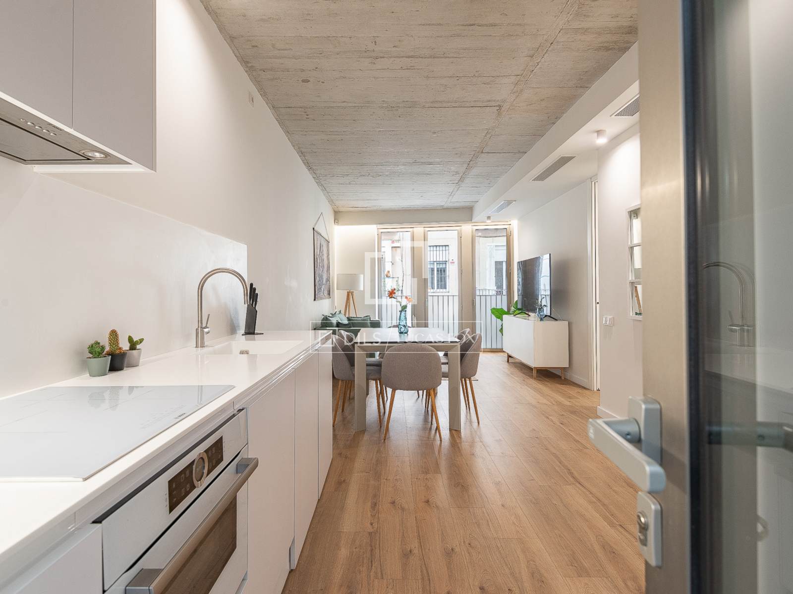 Apartamento en Barcelona, España 2 dormitorios, 65 m2 No. 150788