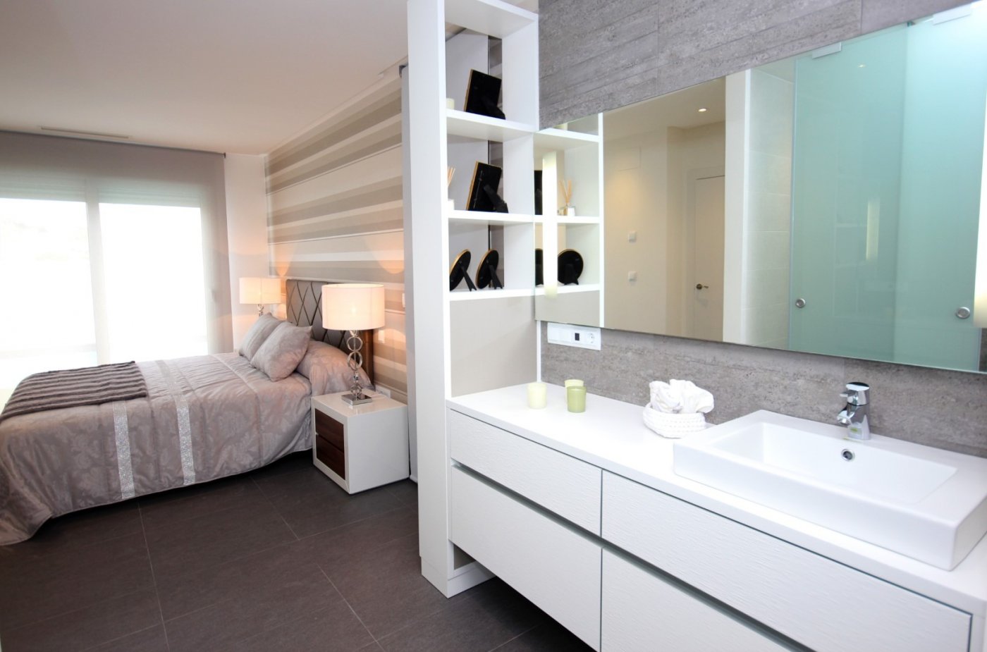 Apartamento en El Campello, Alicante, España 3 dormitorios, 220 m2 No. 165095