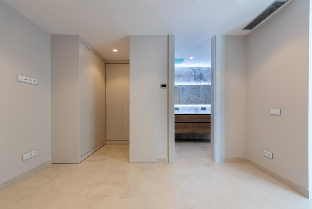 Apartament w Benidorm, Alicante, Hiszpania 4 sypialnie, 297 mkw. nr 165093