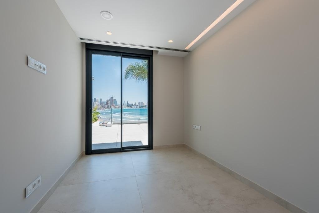 Apartament w Benidorm, Alicante, Hiszpania 4 sypialnie, 297 mkw. nr 165093