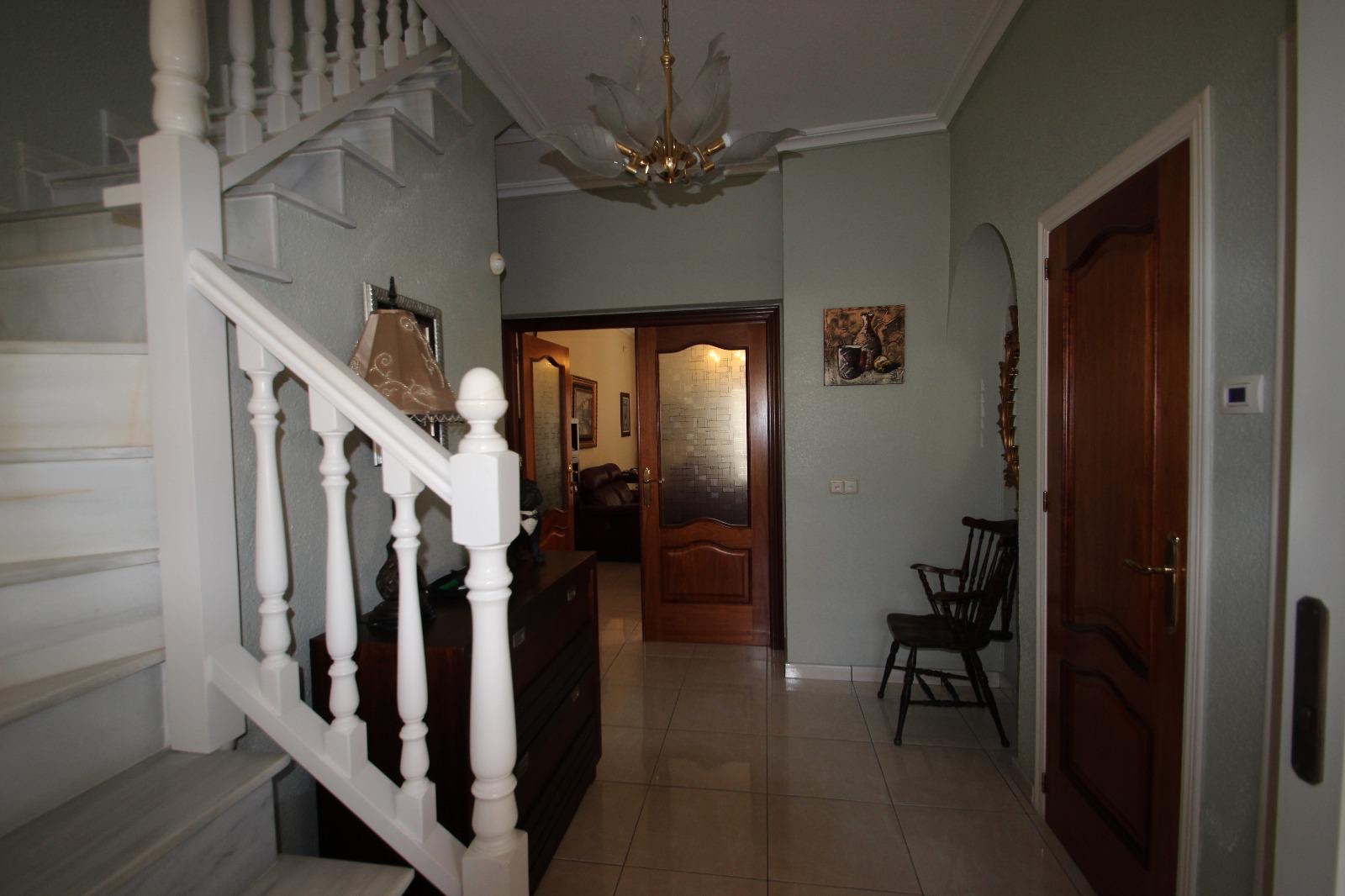 Villa en Punta Prima, Alicante, España 4 dormitorios, 250 m2 No. 136969