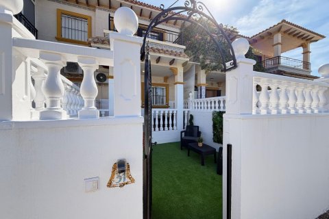 Talo Alicante, Espanja 3 makuuhuonetta, 75 m2 No. 166106