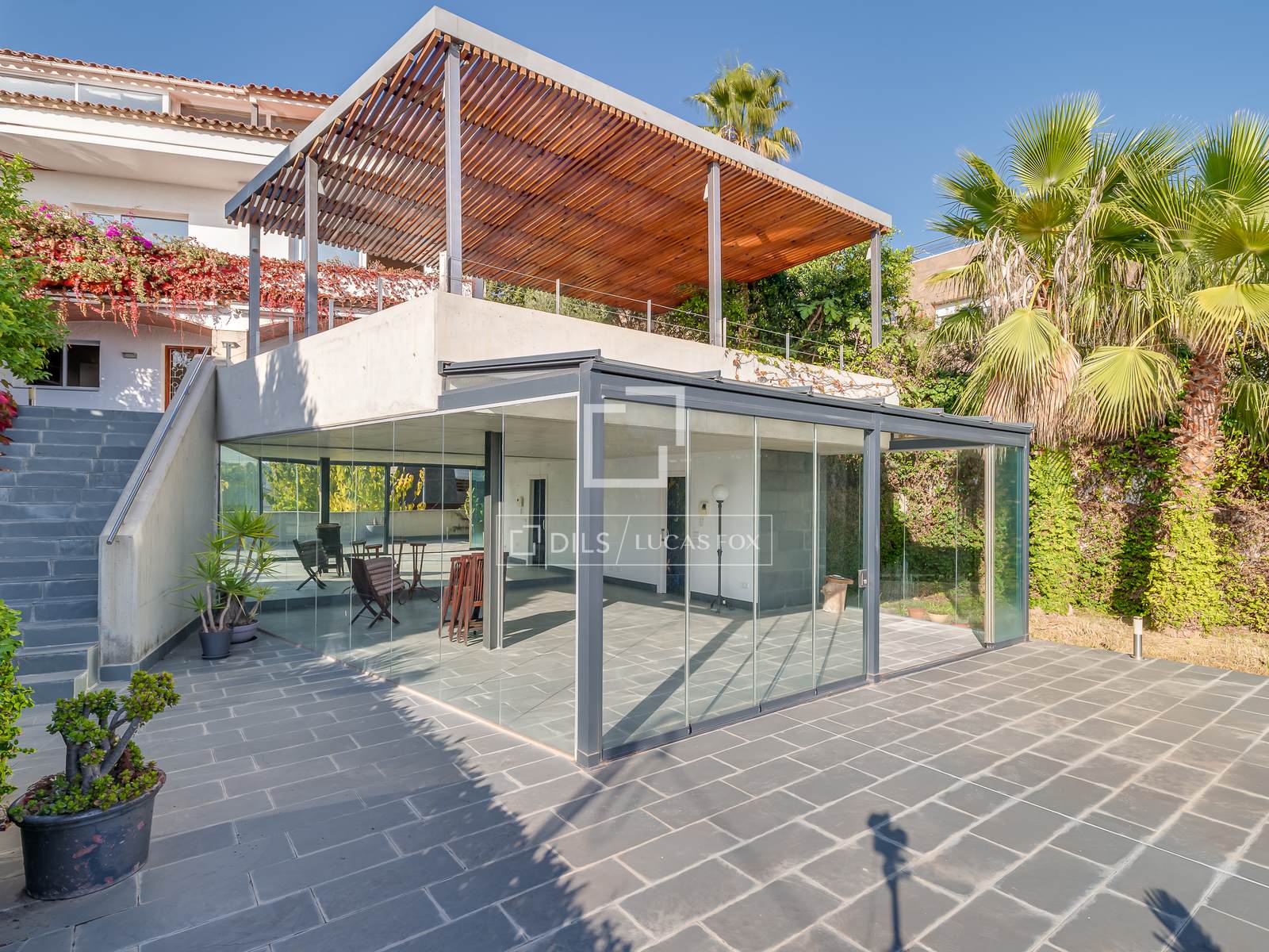 Villa à Sant Just Desvern, Barcelona, Espagne 5 chambres, 411 m2 No. 192854