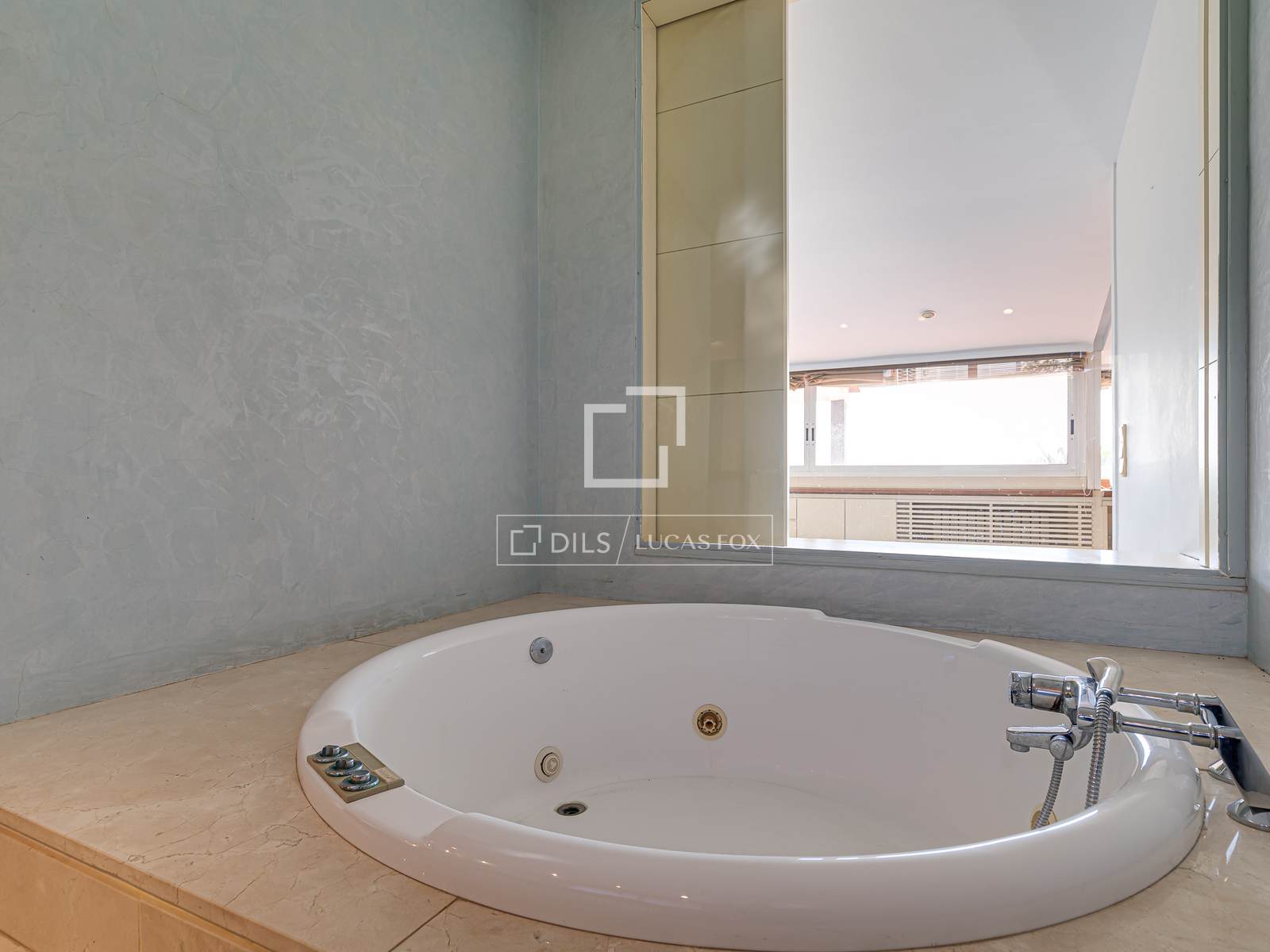 Villa à Sant Just Desvern, Barcelona, Espagne 5 chambres, 411 m2 No. 192854