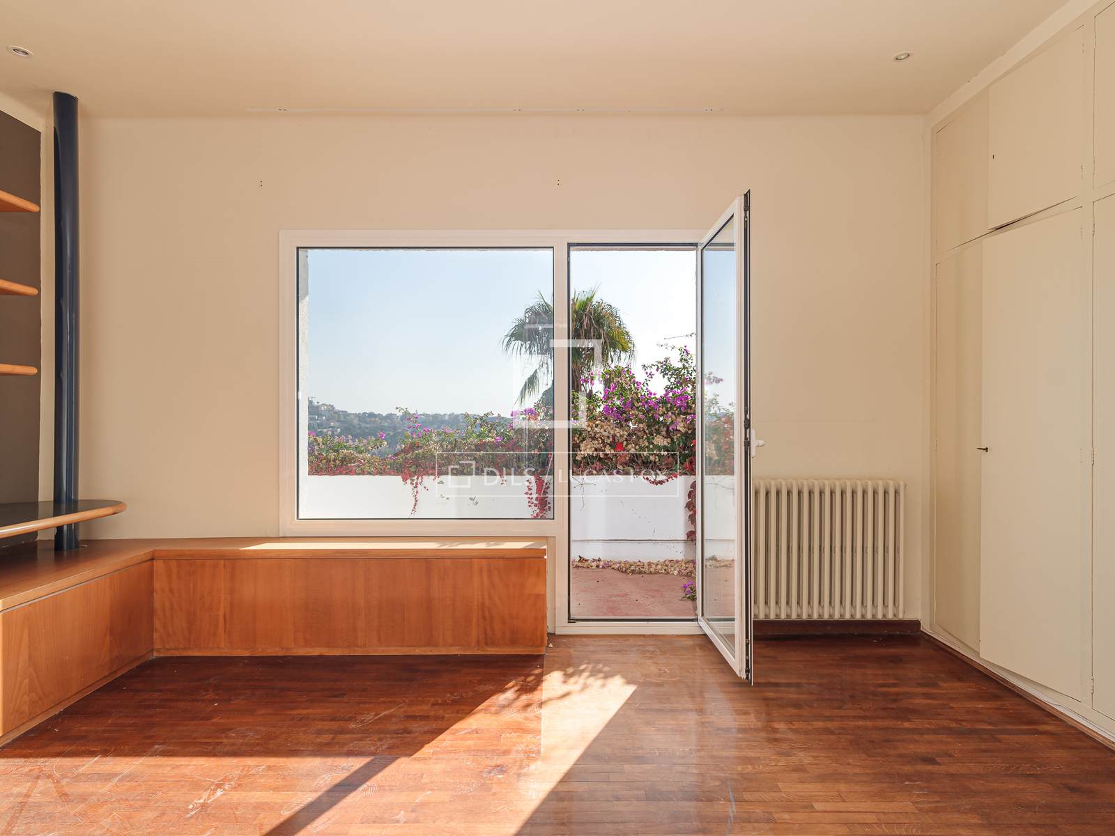 Villa à Sant Just Desvern, Barcelona, Espagne 5 chambres, 411 m2 No. 192854