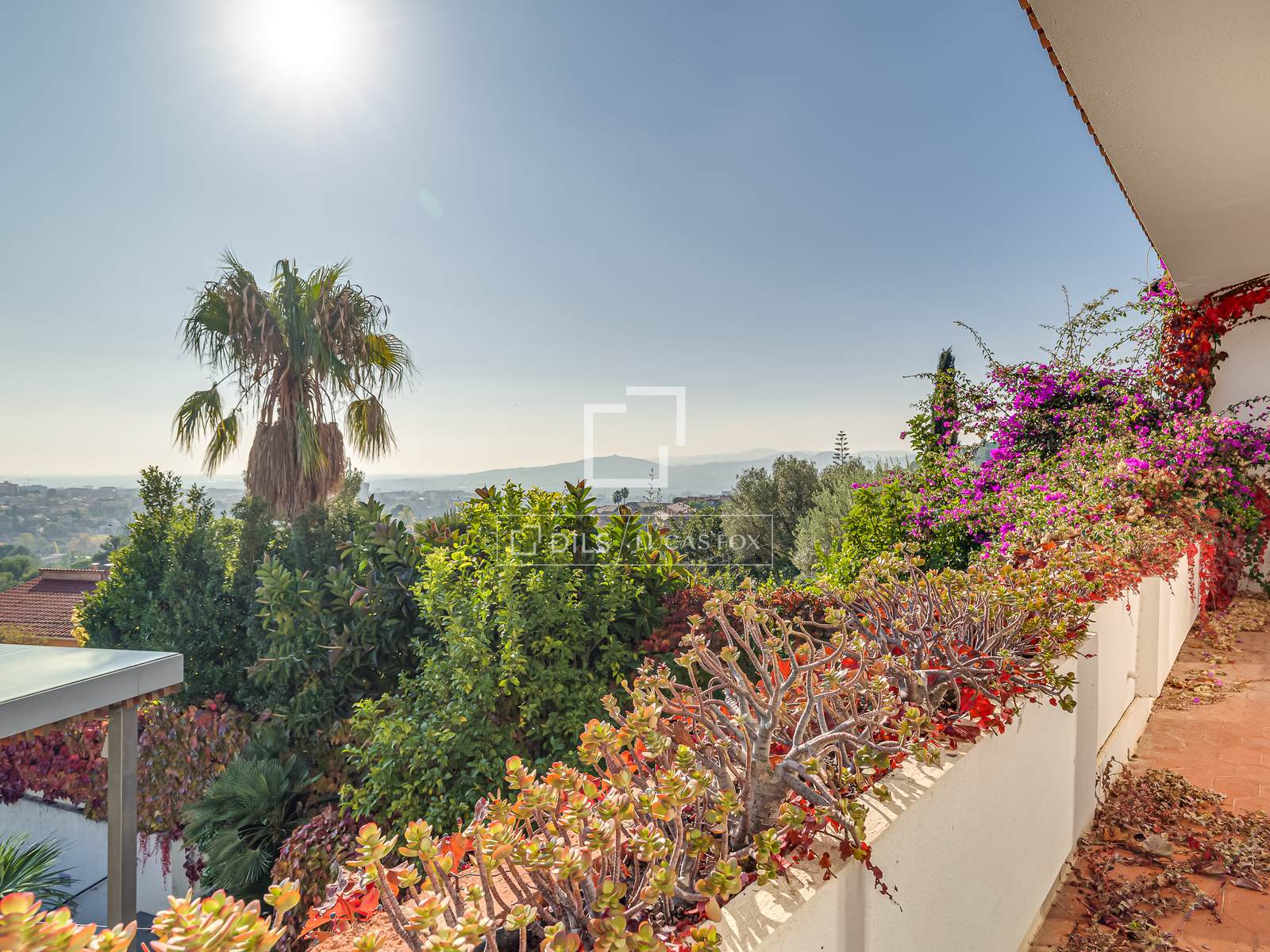 Villa à Sant Just Desvern, Barcelona, Espagne 5 chambres, 411 m2 No. 192854