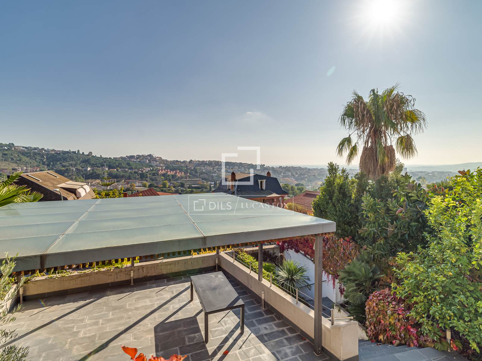 Villa à Sant Just Desvern, Barcelona, Espagne 5 chambres, 411 m2 No. 192854