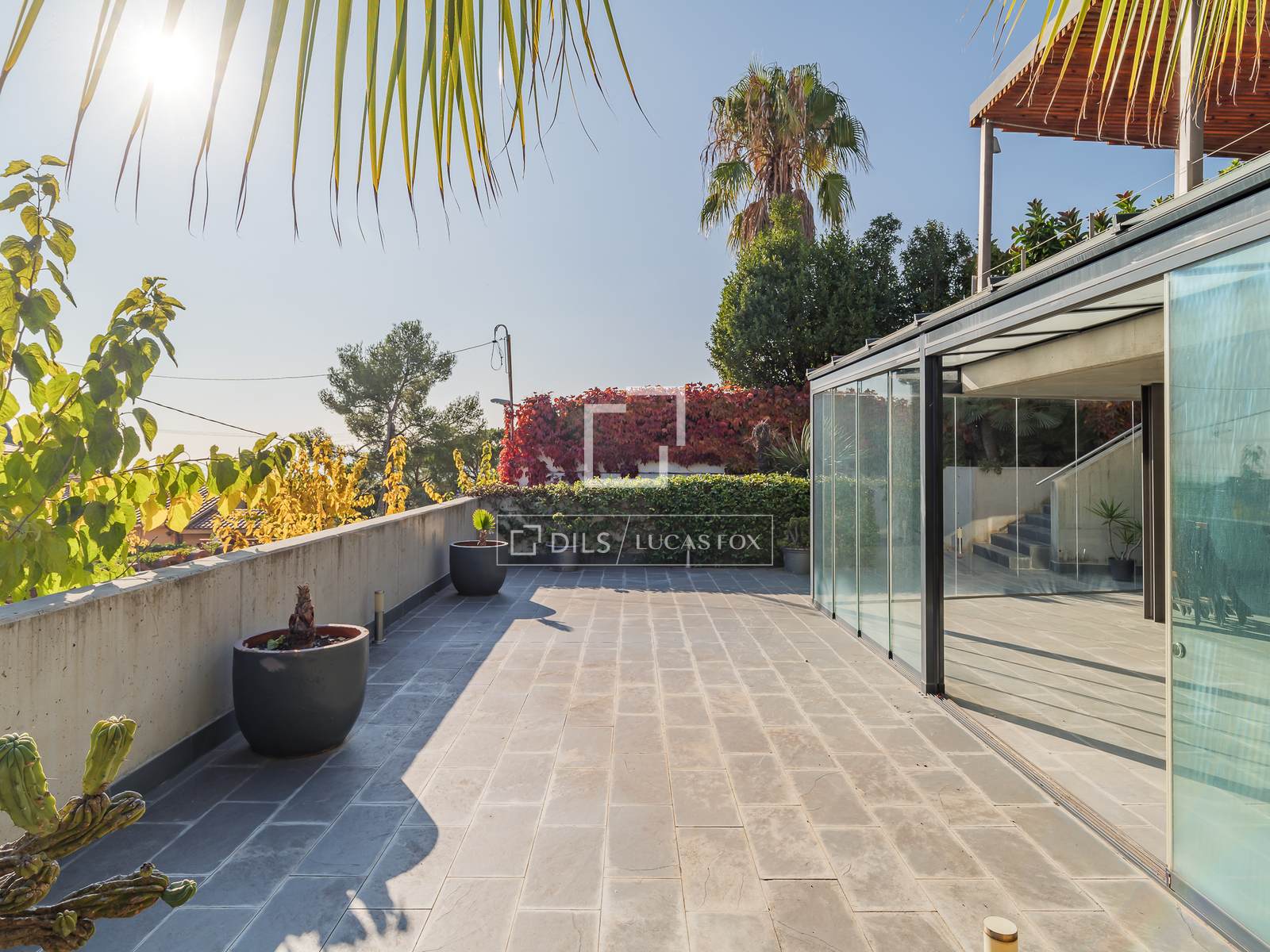 Villa à Sant Just Desvern, Barcelona, Espagne 5 chambres, 411 m2 No. 192854