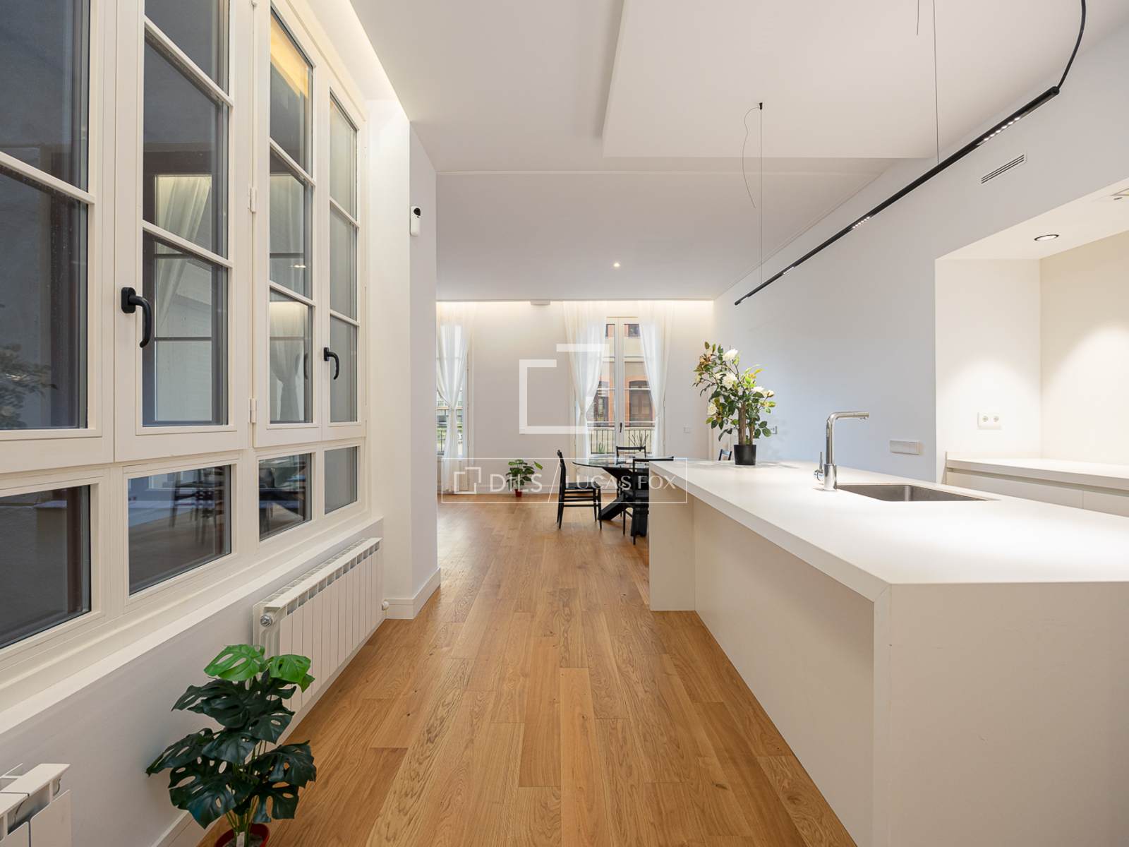 Apartment in Barcelona, Spain 2 bedrooms, 114 sq.m. No. 192858