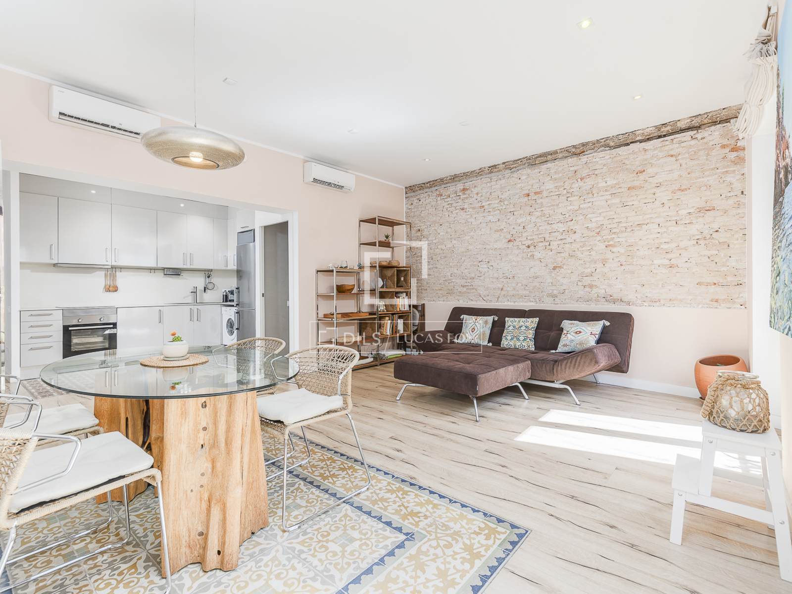 Dzīvoklis Barcelona, Spānijā 2 istabas, 87 m2 Nr. 192859