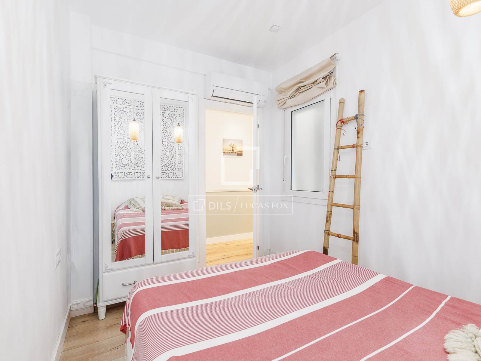 Dzīvoklis Barcelona, Spānijā 2 istabas, 87 m2 Nr. 192859