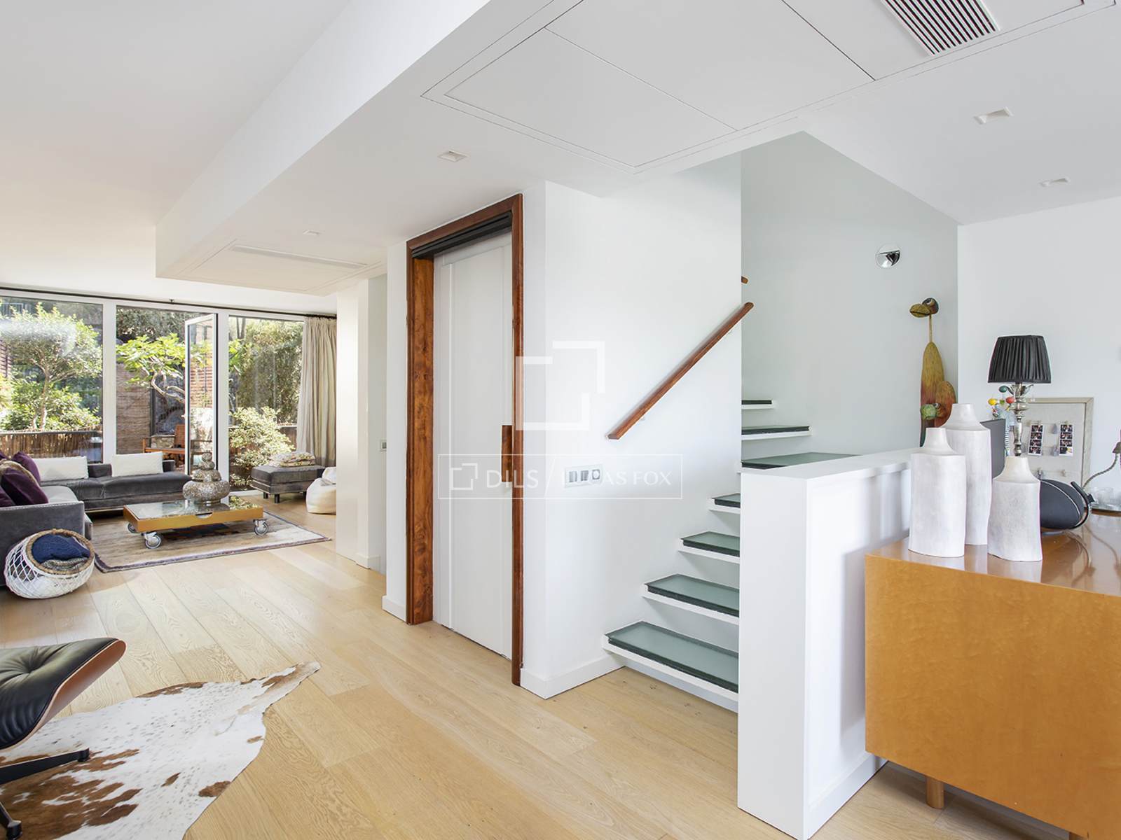 Villa Barcelona, Spānijā 5 istabas, 365 m2 Nr. 192856