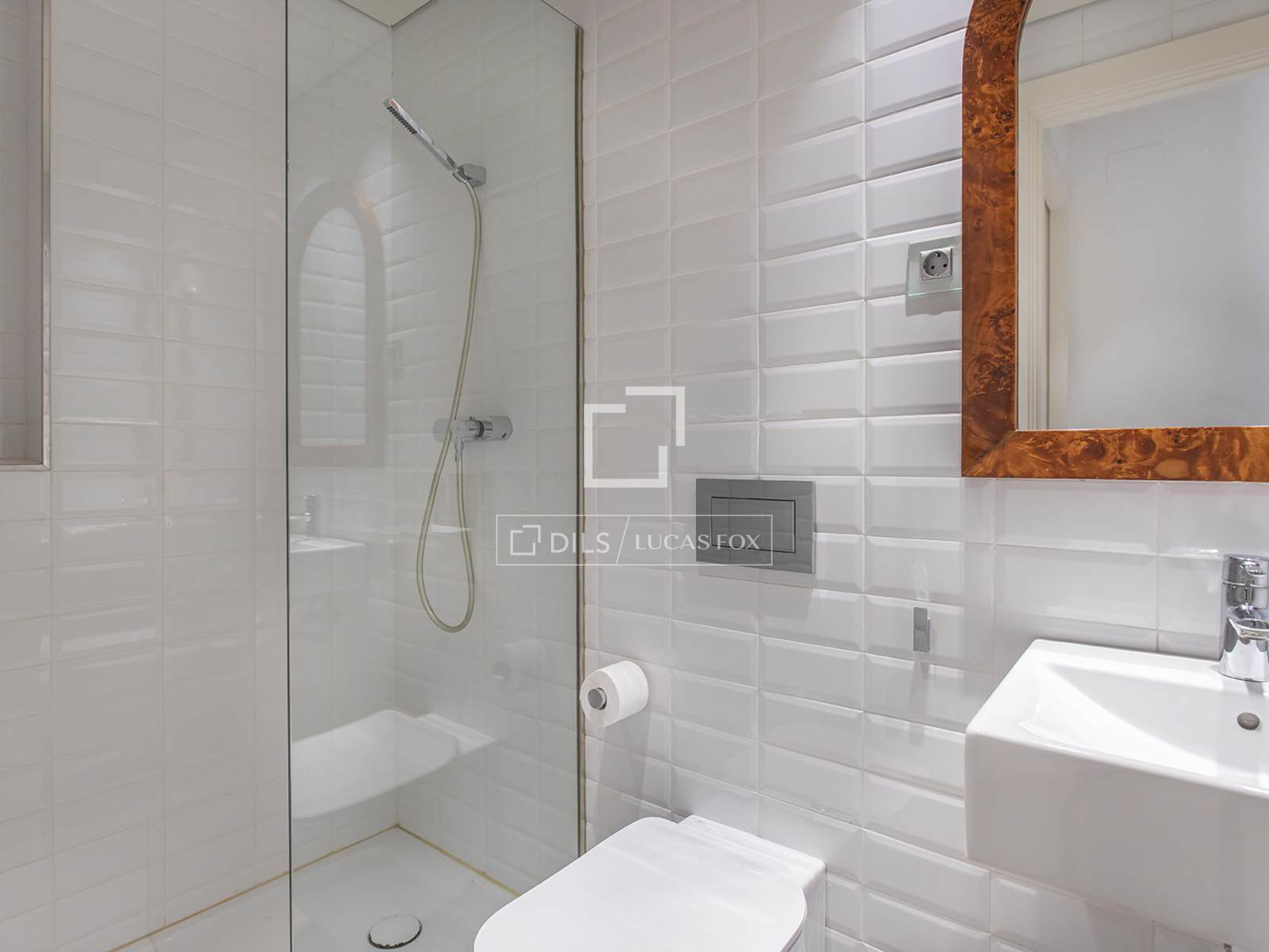 Villa Barcelona, Spānijā 5 istabas, 365 m2 Nr. 192856