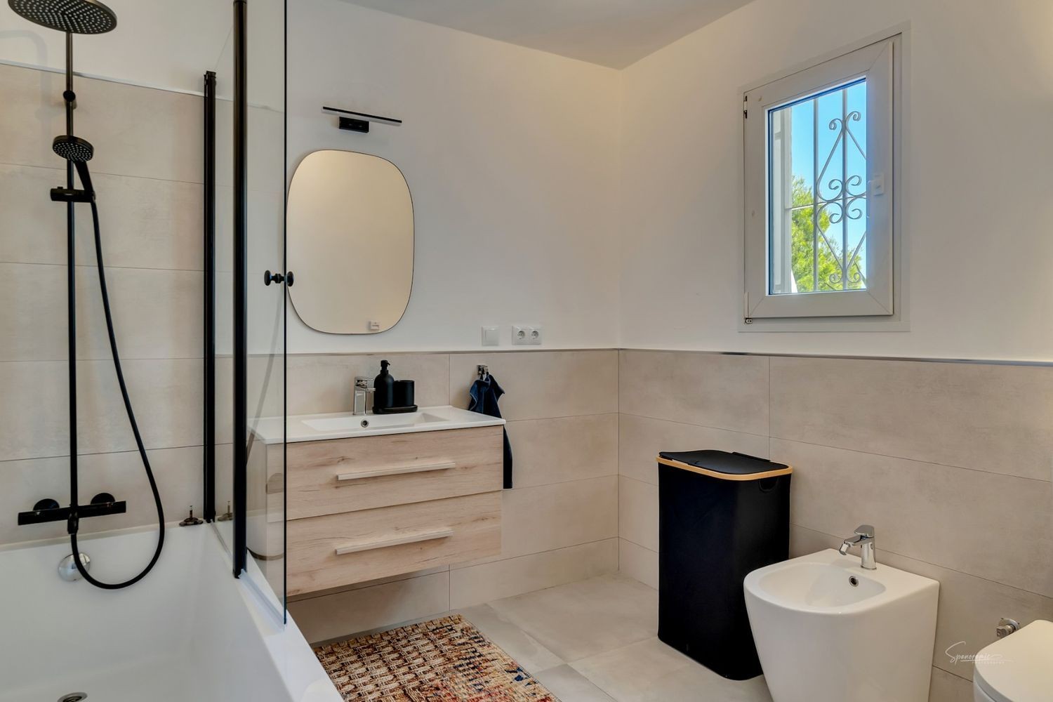 Villa a Altea, Alicante, Spagna 3 camere da letto, 198 mq. N° 180022