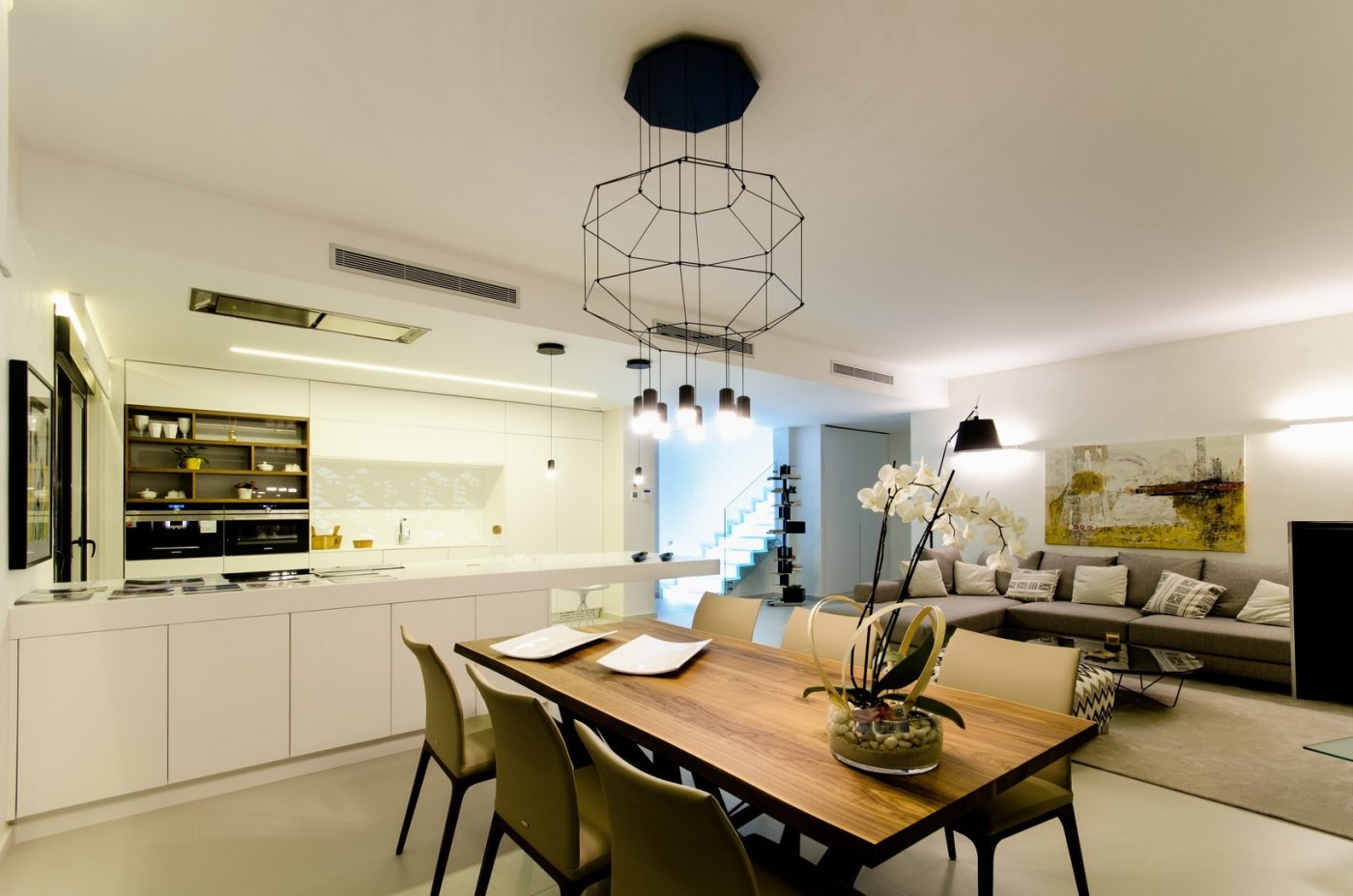 Villa in Alicante, Spain 4 bedrooms, 196 sq.m. No. 111474
