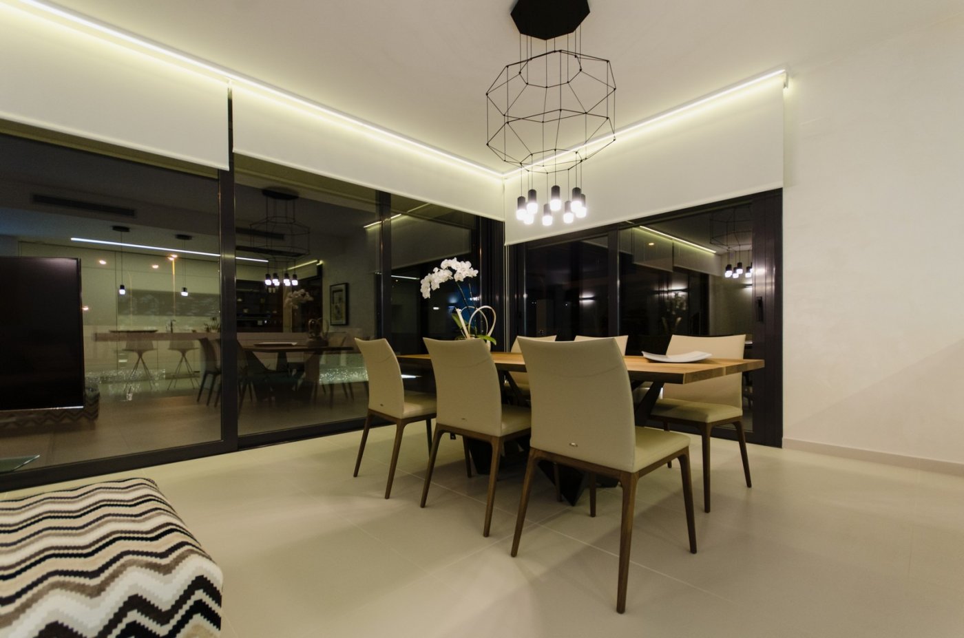 Villa in Alicante, Spain 4 bedrooms, 196 sq.m. No. 111474