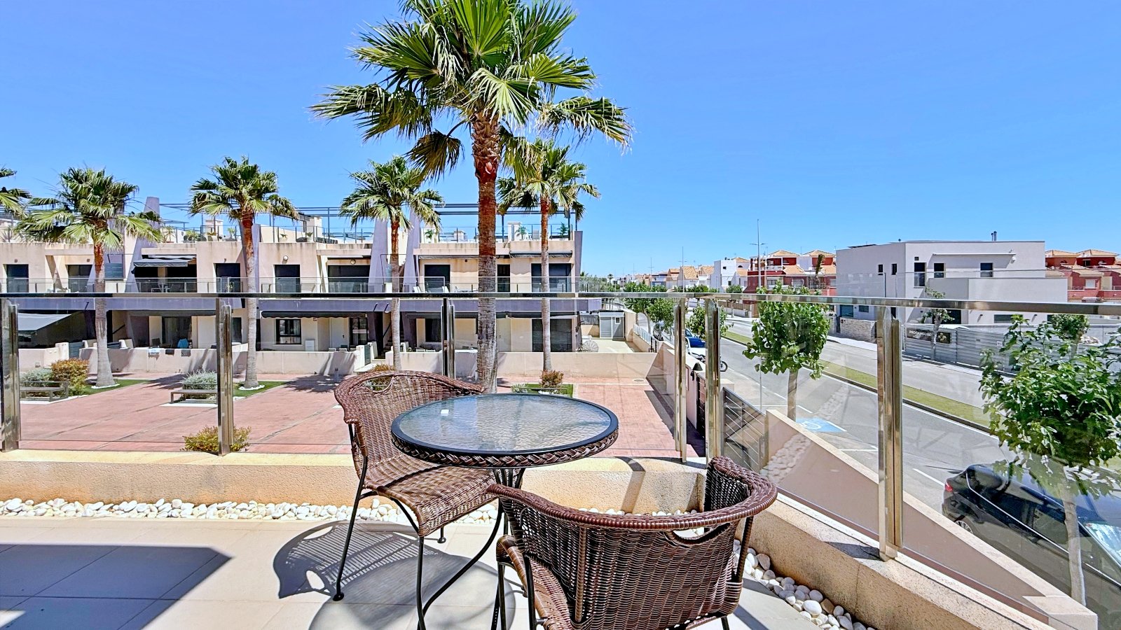 Apartment à Pilar de la Horadada, Alicante, Espagne 3 chambres, 108 m2 No. 180693