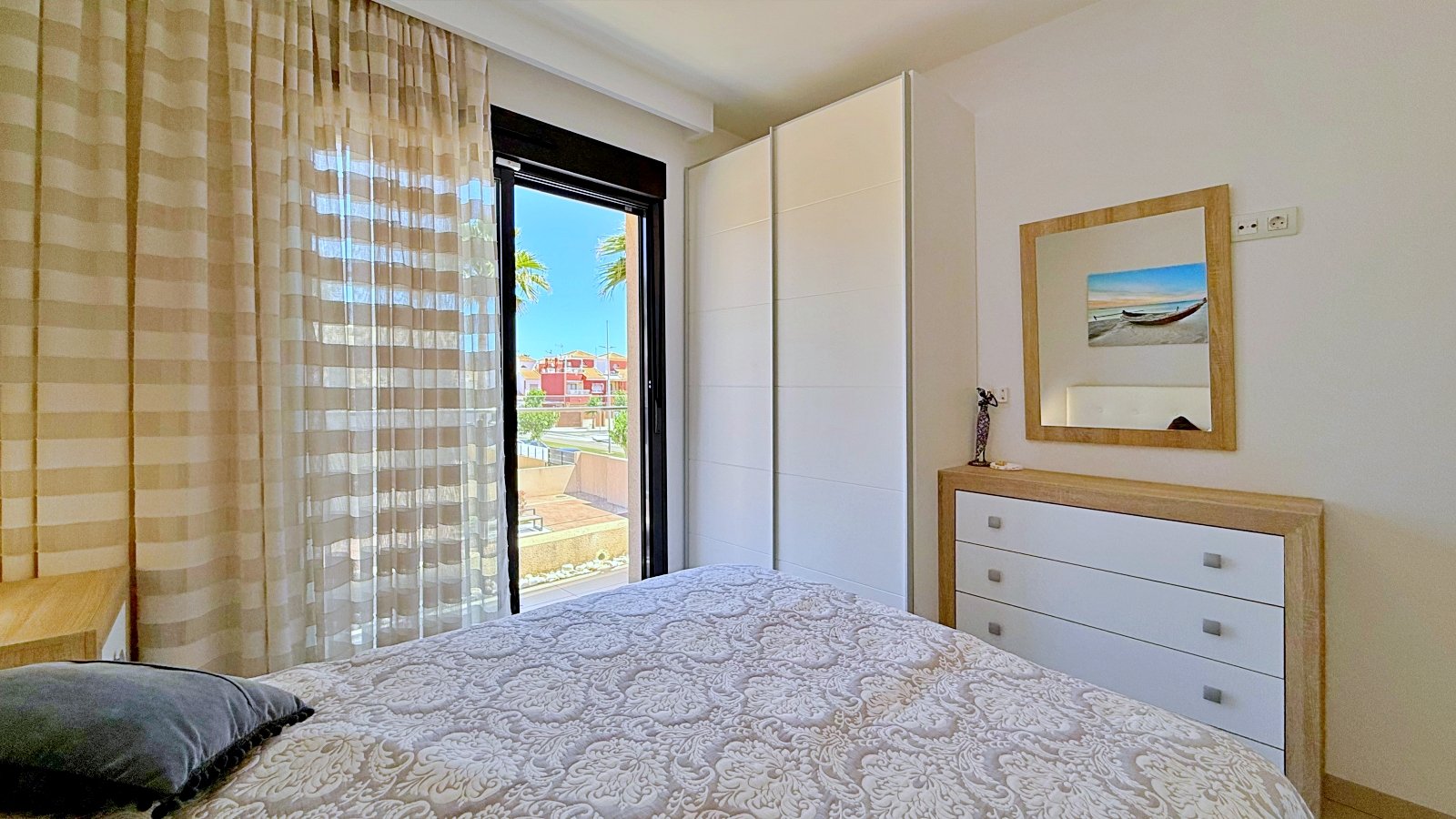 Apartment à Pilar de la Horadada, Alicante, Espagne 3 chambres, 108 m2 No. 180693