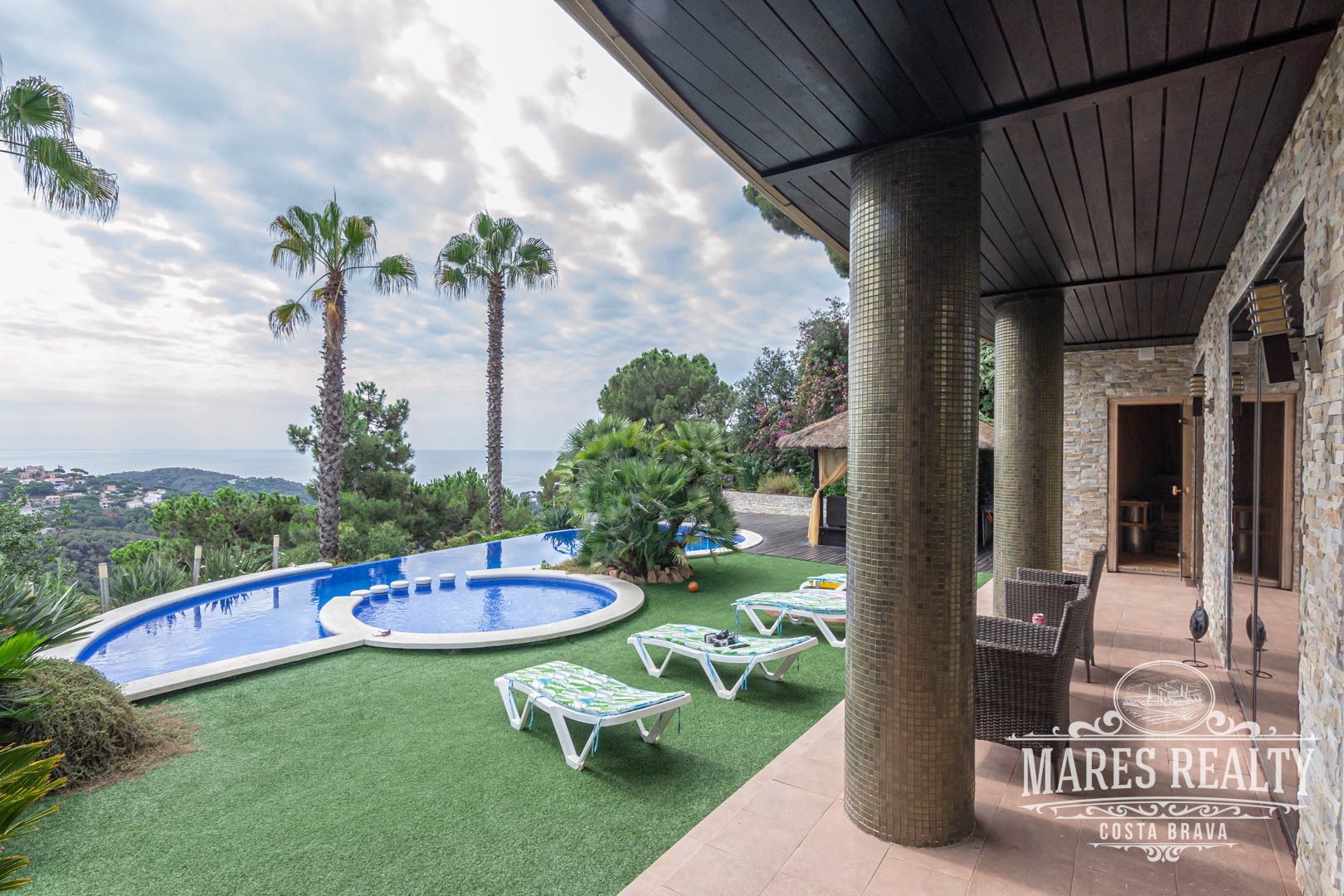 Villa i Lloret de Mar, Girona, Spanien 4 sovrum, 403 kvm. Nr. 94170