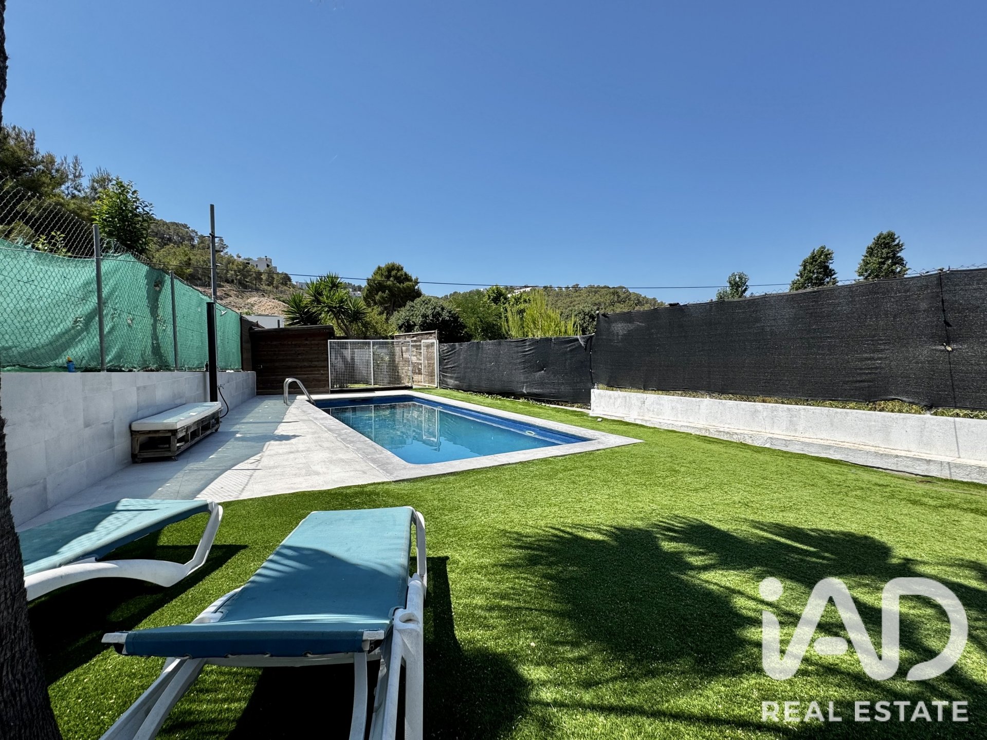 Talo Sant Pere de Ribes, Barcelona, Espanja 4 makuuhuonetta, 368 m2 No. 194423