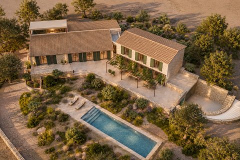 Finca in Santa Maria Del Cami, Mallorca, Spain 3 bedrooms, 180 sq.m. No. 167951