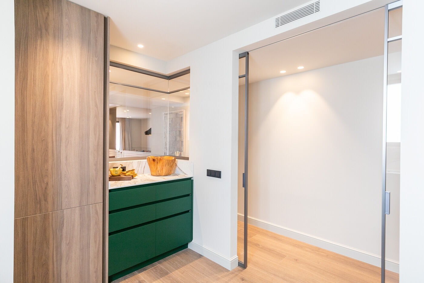 Dzīvoklis Barcelona, Spānijā 2 istabas,  Nr. 140976