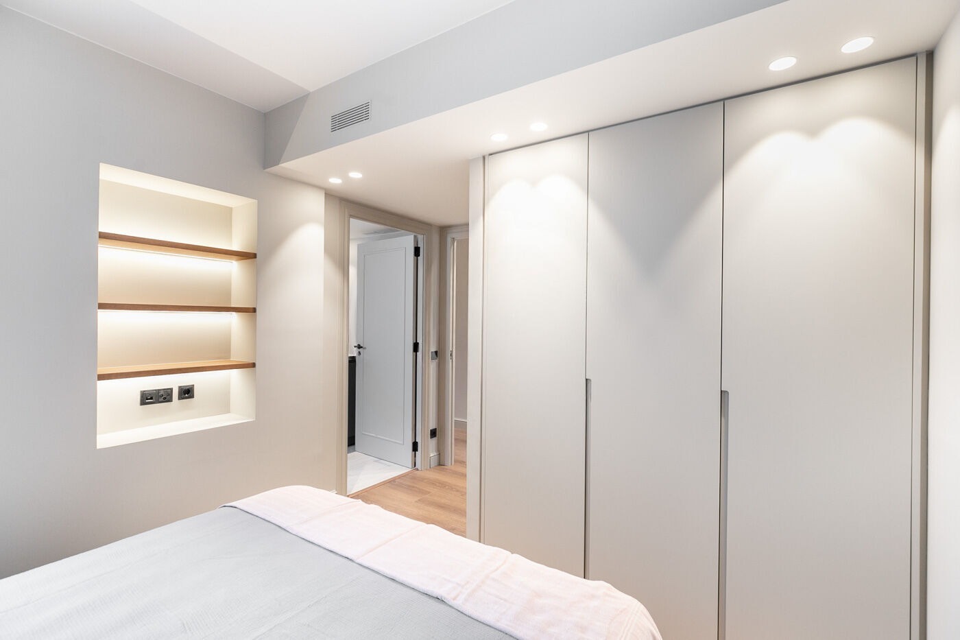 Dzīvoklis Barcelona, Spānijā 2 istabas,  Nr. 140976