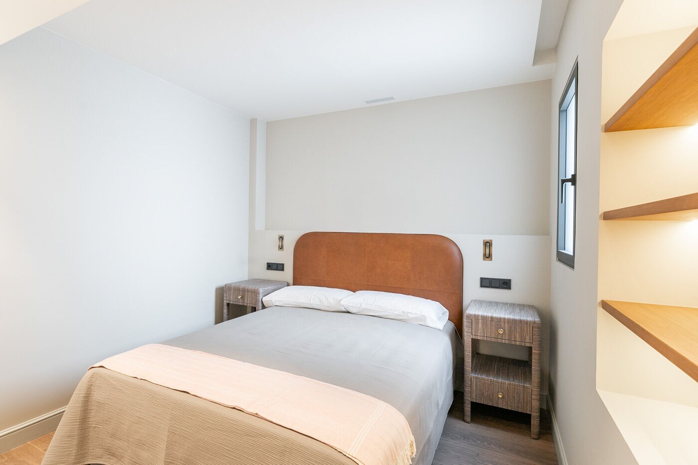 Dzīvoklis Barcelona, Spānijā 2 istabas,  Nr. 140976