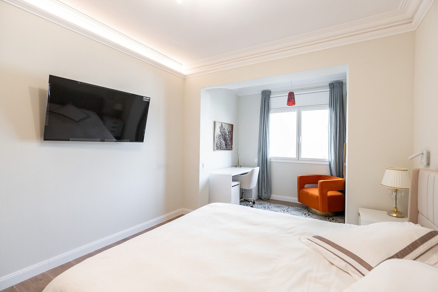 Apartamento en Barcelona, España 4 dormitorios,  No. 140981