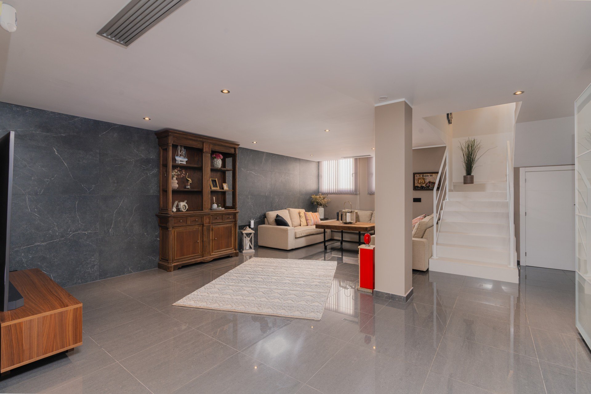 Villa i La Marina, Alicante, Spanien 7 sovrum, 332 kvm. Nr. 114573