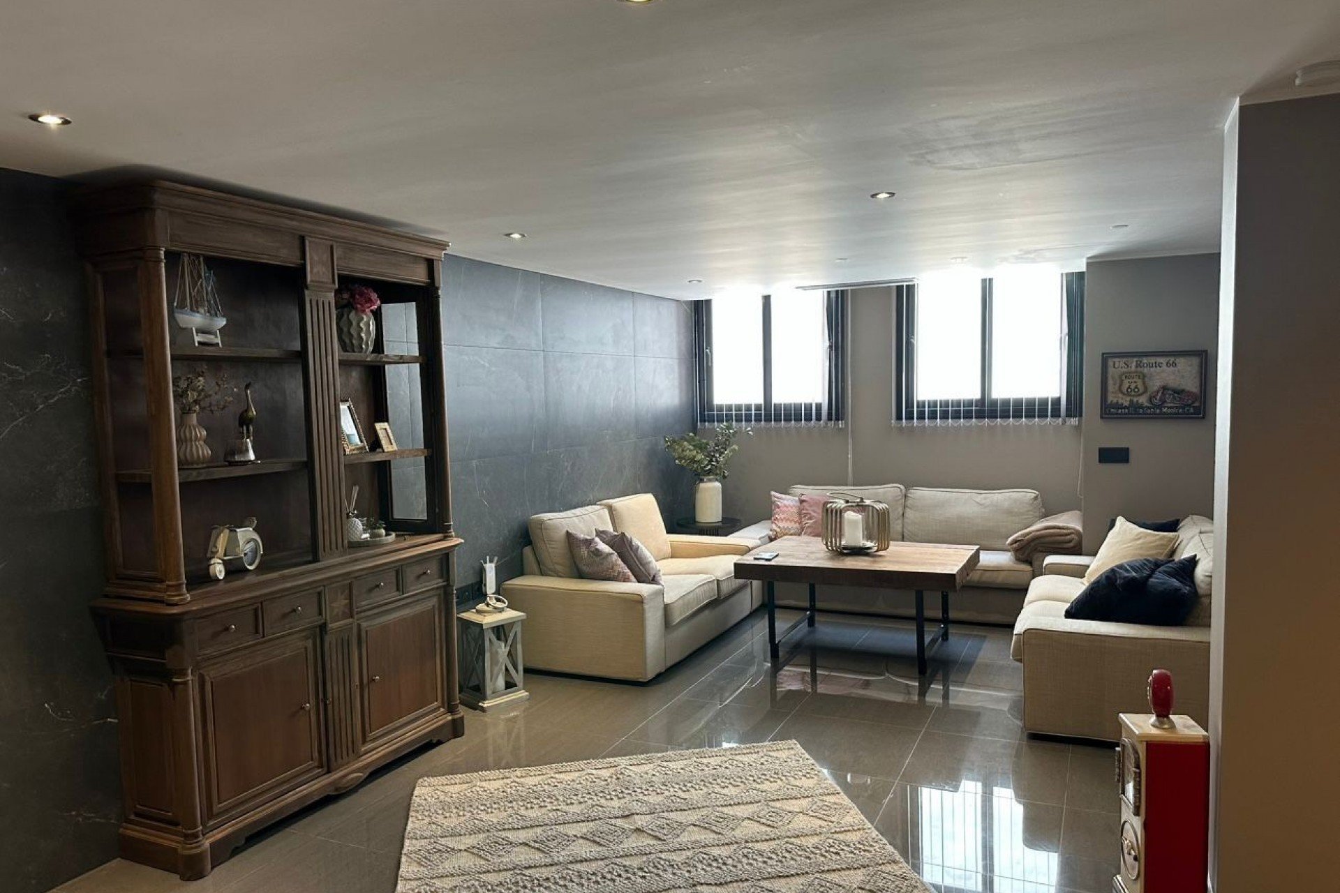 Villa i La Marina, Alicante, Spanien 7 sovrum, 332 kvm. Nr. 114573