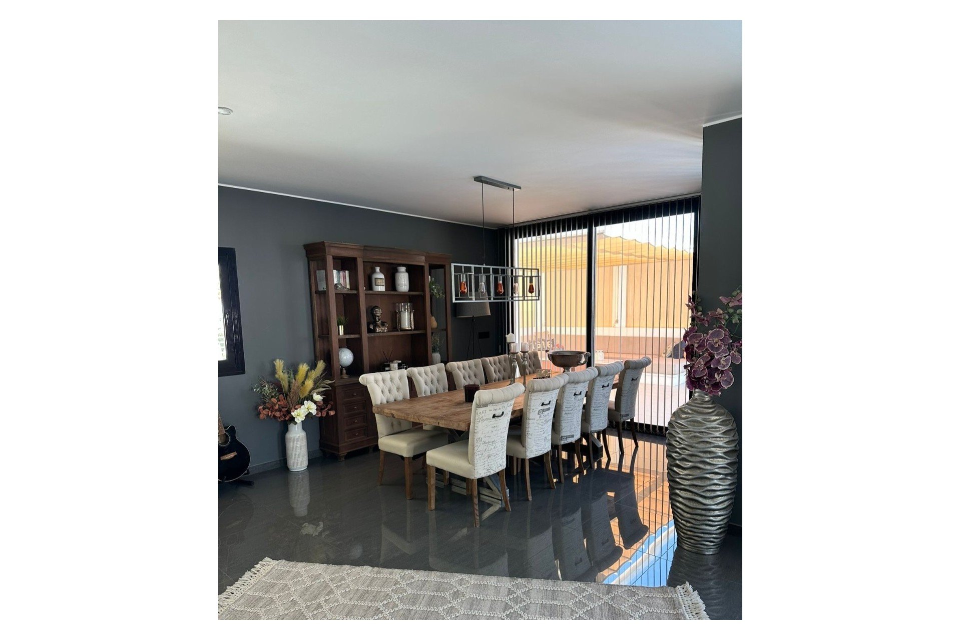 Villa i La Marina, Alicante, Spanien 7 sovrum, 332 kvm. Nr. 114573