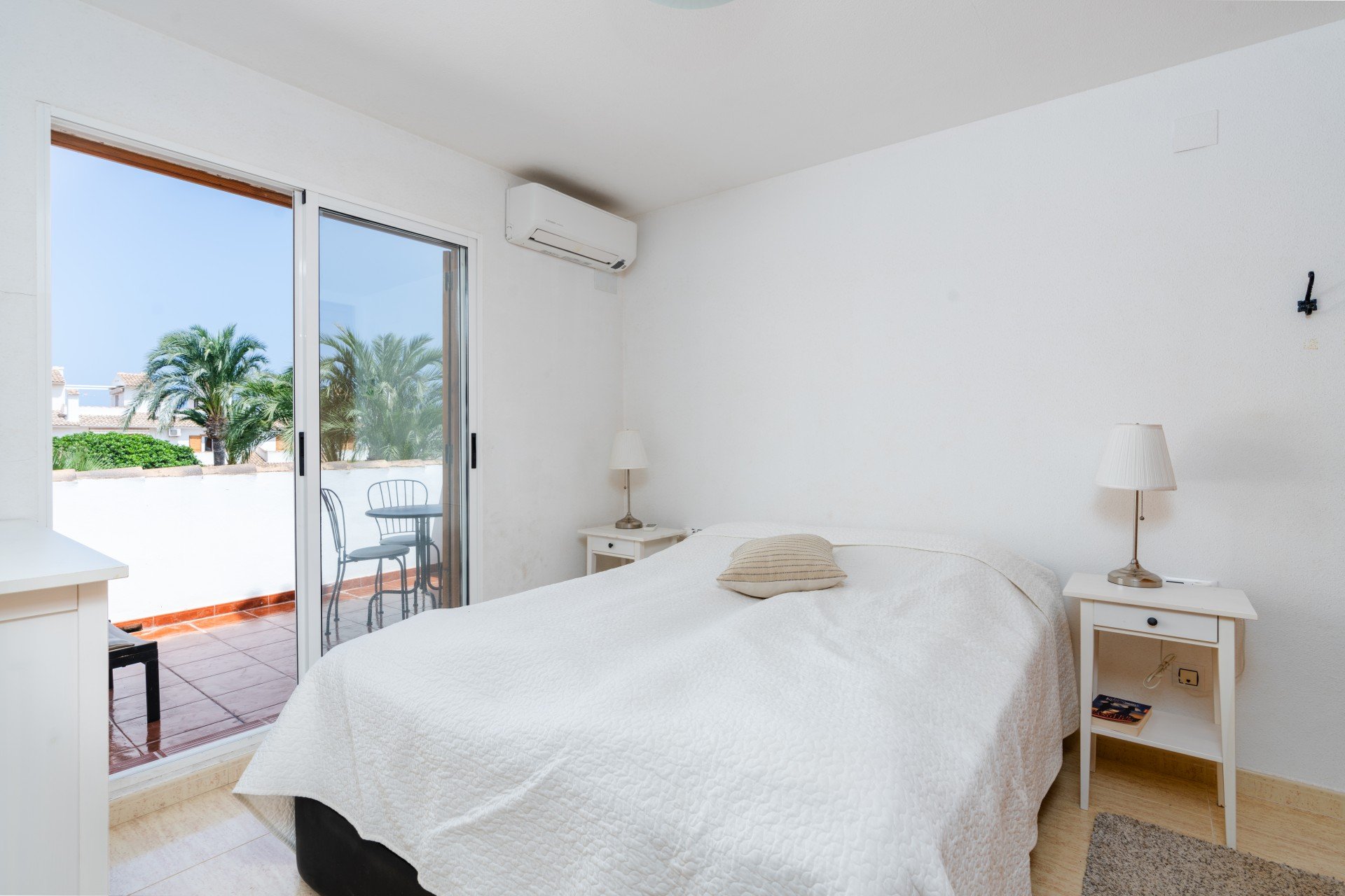 Townhouse in Gran Alacant, Alicante, Spain 6 bedrooms, 287 sq.m. No. 114565