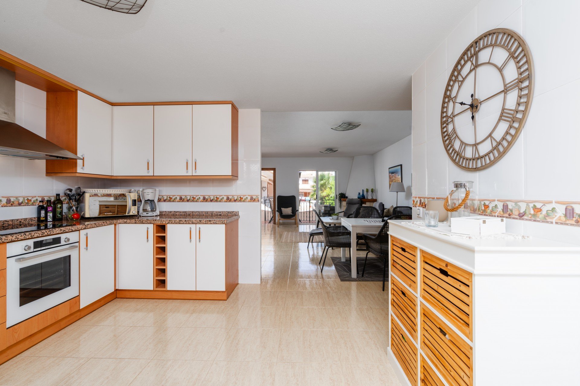 Townhouse in Gran Alacant, Alicante, Spain 6 bedrooms, 287 sq.m. No. 114565