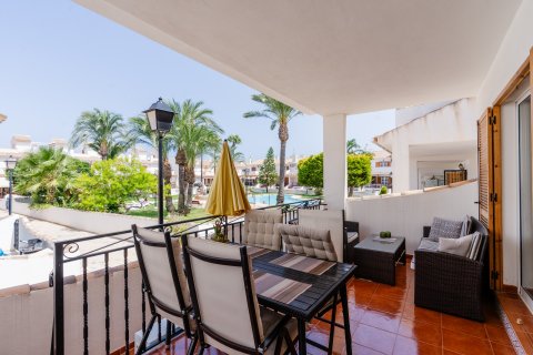 Radhus i Gran Alacant, Alicante, Spanien 6 sovrum, 287 kvm. Nr. 114565