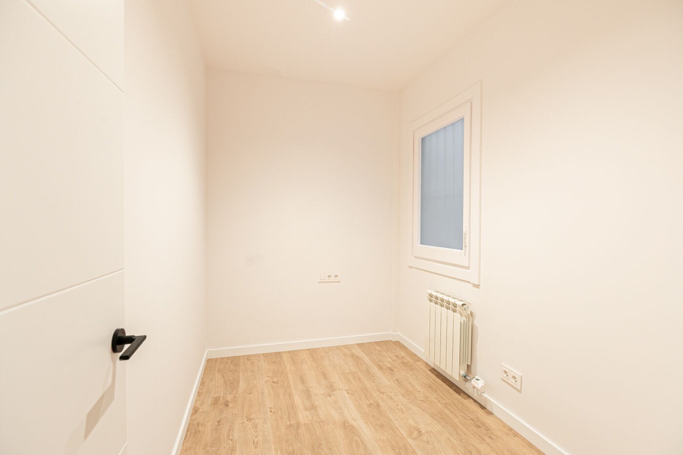 Lägenhet i Barcelona, Spanien 5 sovrum,  Nr. 140989