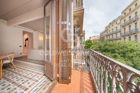 Huoneisto Barcelona, Espanja 3 makuuhuonetta, 183 m2 No. 178629