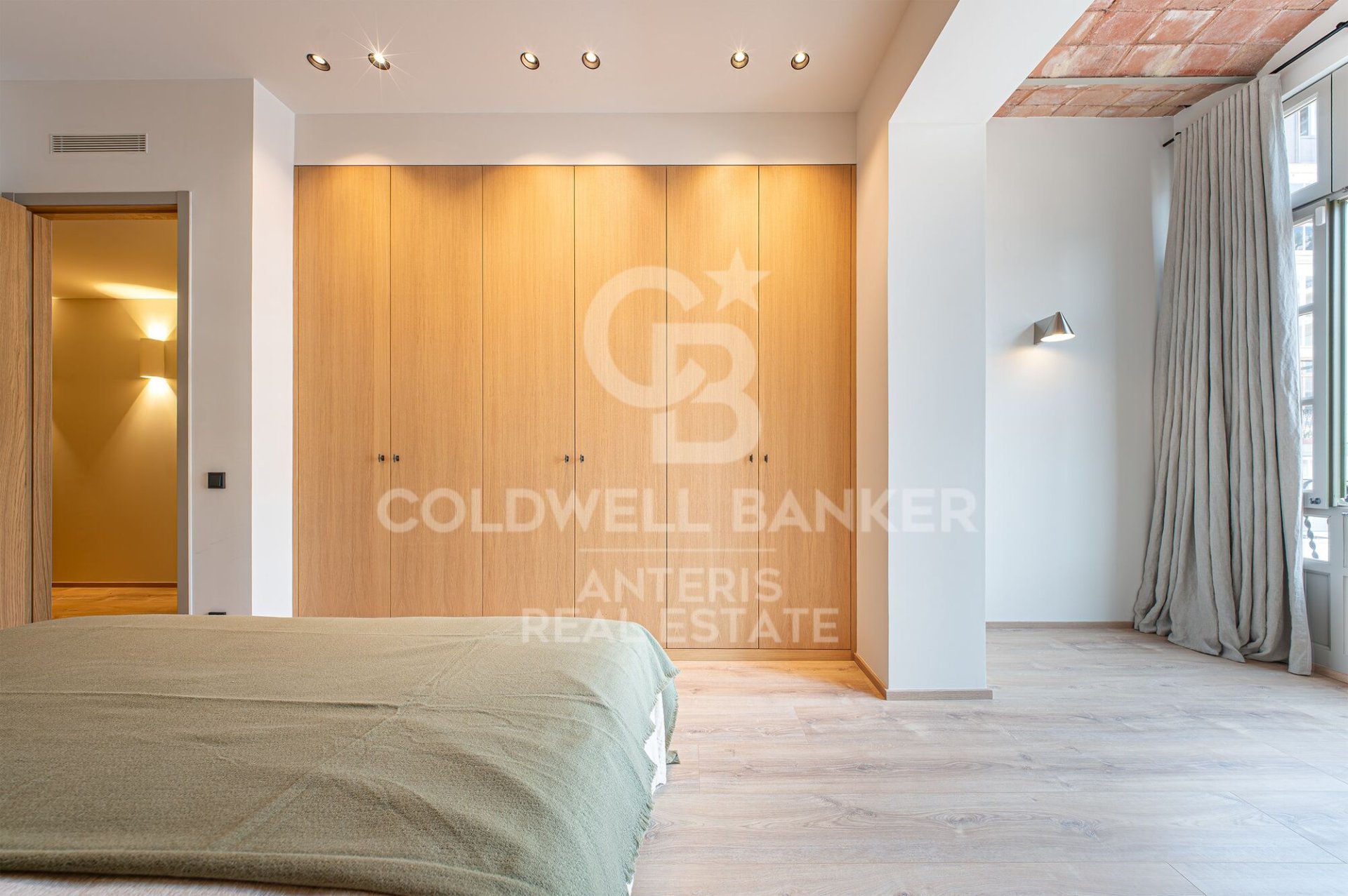 Wohnung in Barcelona, Spanien 3 Schlafzimmer, 183 m2 Nr. 178629