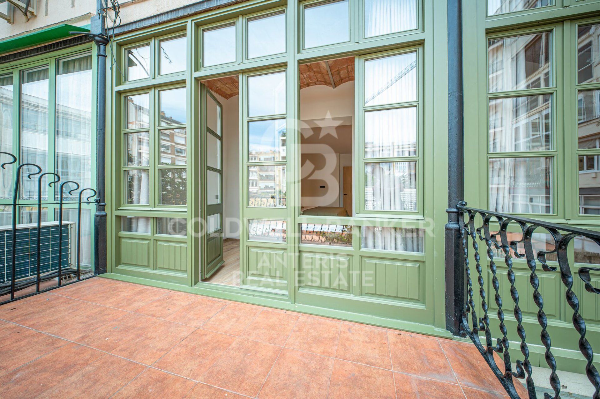 Wohnung in Barcelona, Spanien 3 Schlafzimmer, 183 m2 Nr. 178629