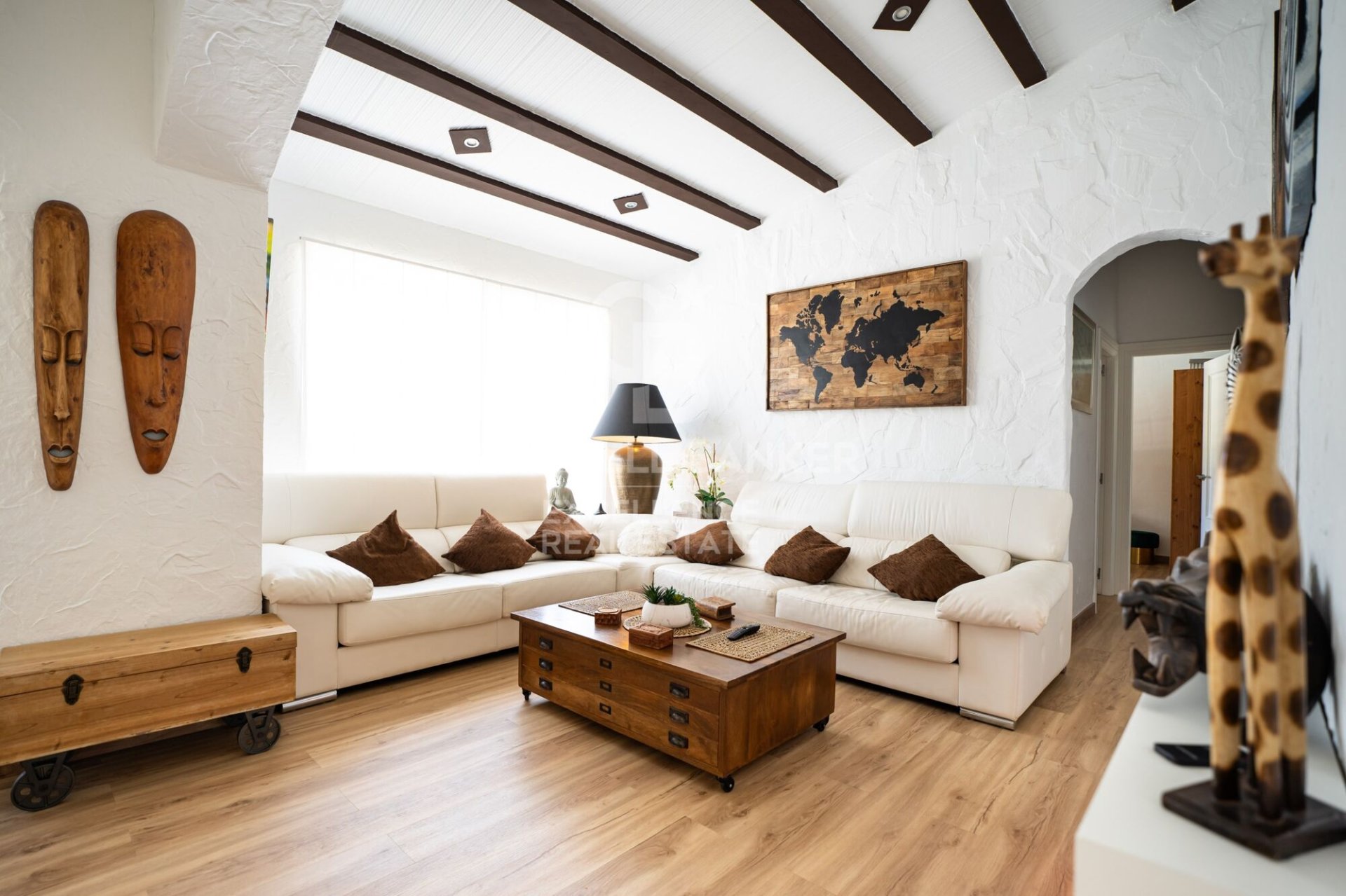 Villa i Alcanar, Tarragona, Spanien 4 sovrum, 424 kvm. Nr. 178628
