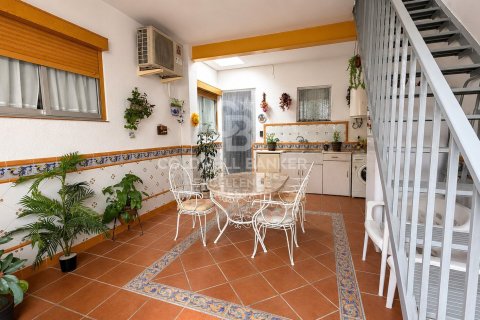 Hus i Loriguilla, Valencia, Spanien 3 sovrum, 179 kvm. Nr. 178633