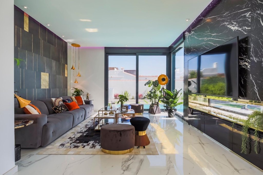 Villa à Torrevieja, Alicante, Espagne 4 chambres, 200 m2 No. 144765