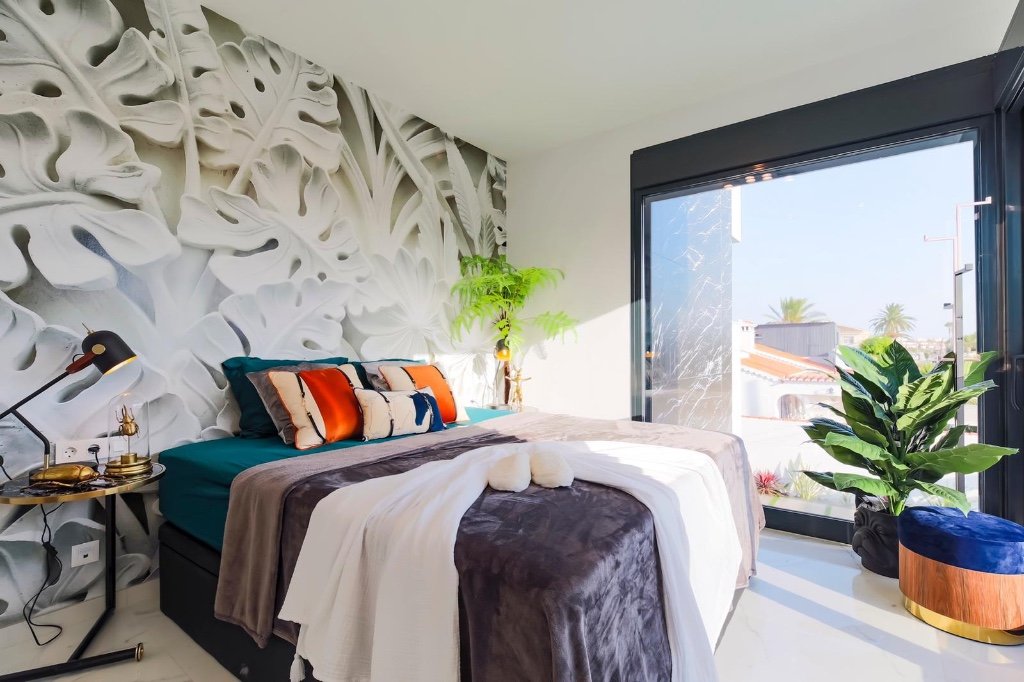 Villa à Torrevieja, Alicante, Espagne 4 chambres, 200 m2 No. 144765