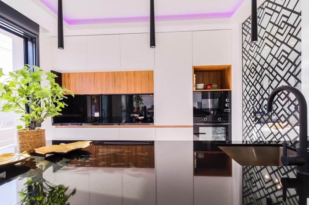 Villa à Torrevieja, Alicante, Espagne 4 chambres, 200 m2 No. 144765