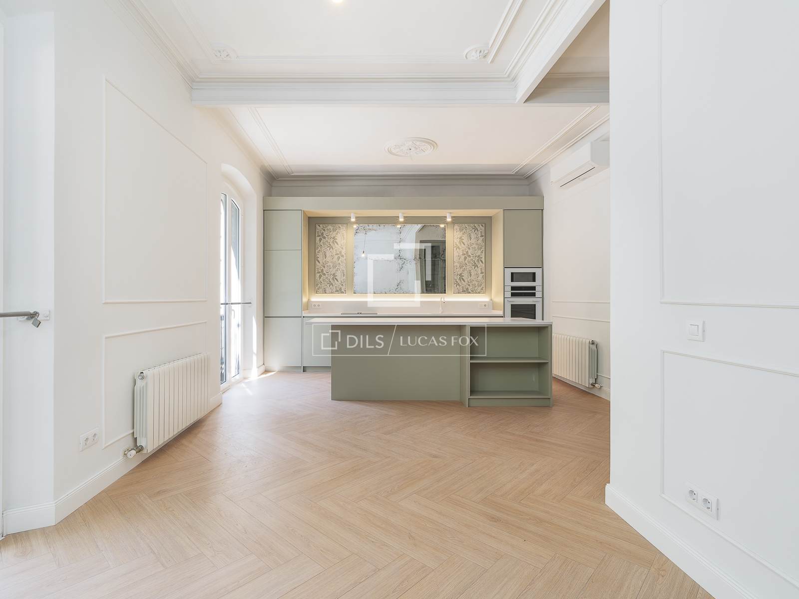 Wohnung in Barcelona, Spanien 3 Schlafzimmer, 159 m2 Nr. 166328